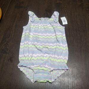 New Old Navy Light Purple Multi-Color One Piece Swimsuit Size Girl's 12/18 Month